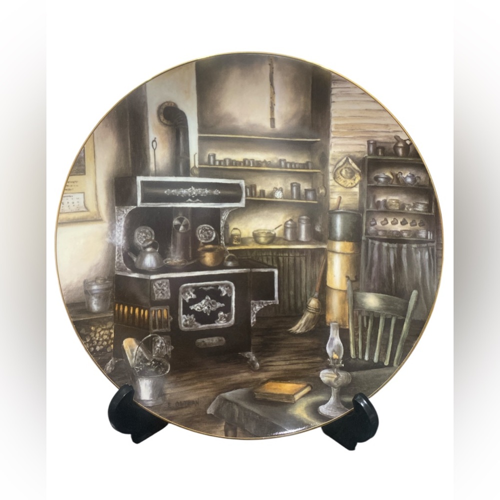 Homestead Kitchen Decorative Collector Plate, Vintage Kitchen Scene